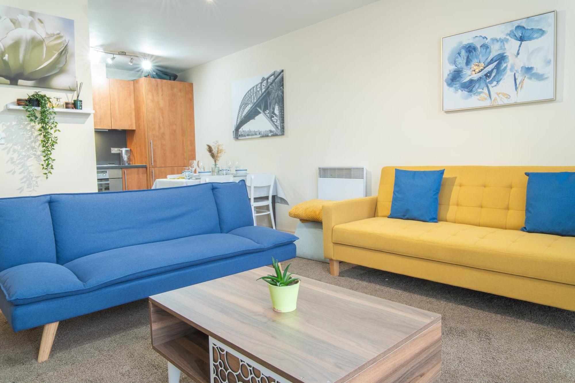 Stay In Our Stylish Flat! & Secure Building & Sleeps Up To 4 Birmingham Exterior foto